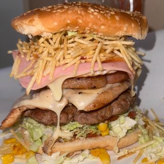 Hambúrguer Triple Explosão