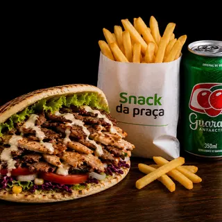 Menu Kebab em Pão Pita Misto