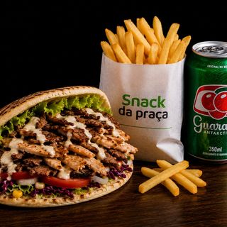 Menu Kebab em Pão Pita Misto