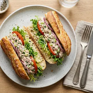 Baguette tuna