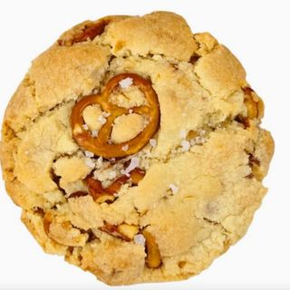 Cookie de Pretzel Salgado e Milka de Caramelo
