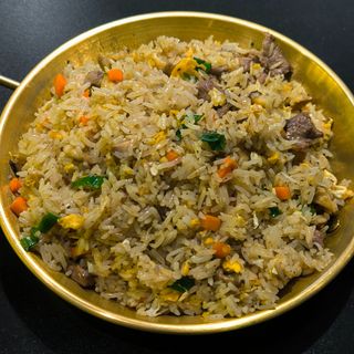 Arroz Frito de Vaca e Trufa Negra