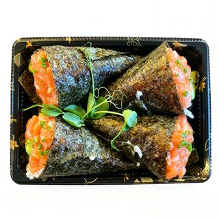 TS08 - Temaki Salmão 4pcs.