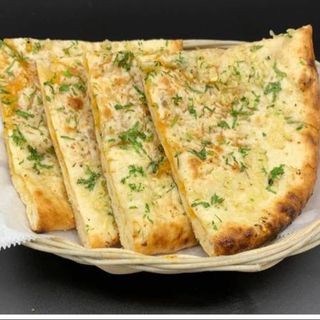Garlic cheese nan