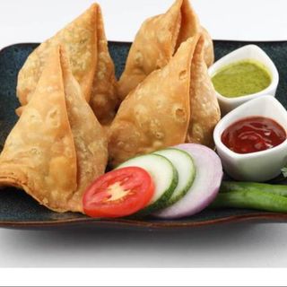 Veg samosa 1 piece