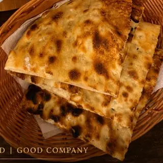 BUTTER NAAN