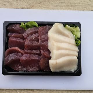 M02-Sashimi Mix