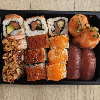 M15-Uramaki