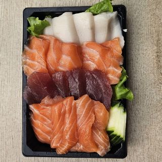 M05-Sashimi Mix