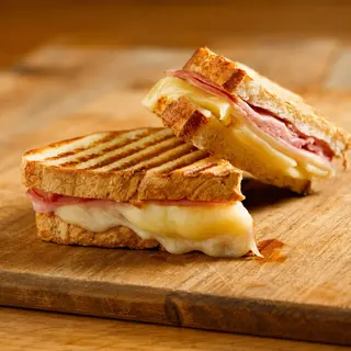 Tosta Mista de Pão Caseiro