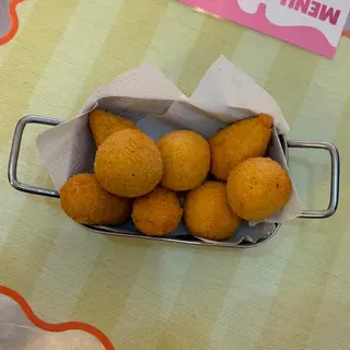 Porção Mix de Salgados (8 unidades)