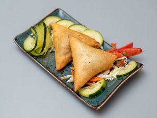 Chamuça de Legumes(x2)/Vegetable Samosa (x2)