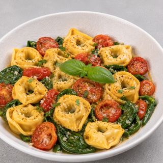 Tortellini all pomdora