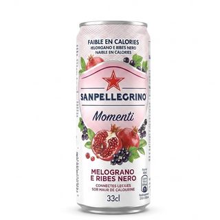 San Pellegrino Romã e Groselha Preta
