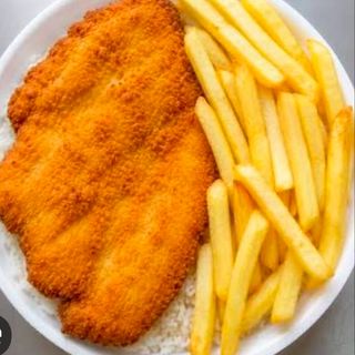 Frango Panado com Batatas Fritas