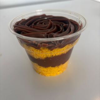 Bolo no pote de cenoura com chocolate 200g