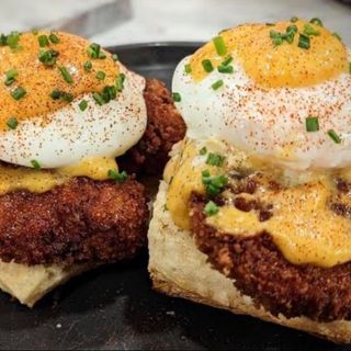 Chicken Benedict