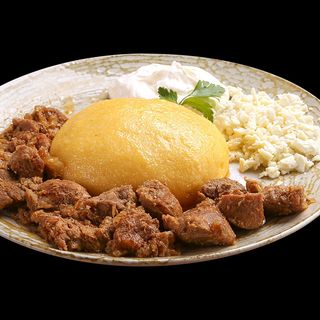 Tocanita de porc cu mamaliguta