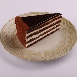 Tort medovik cu ciocolata