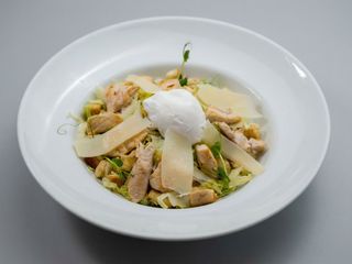 Salată Caesar