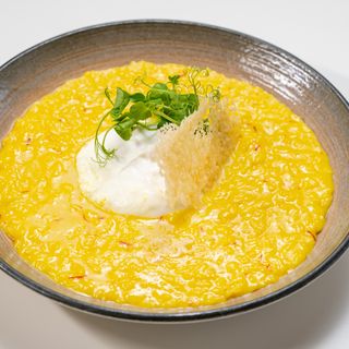 Risotto alla Milanese cu burrata
