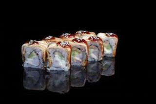 Sakura roll (8buc)
