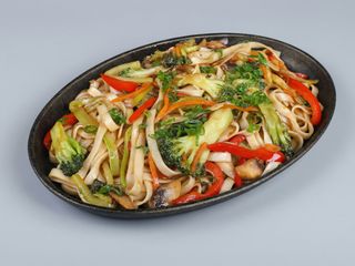 Noodles udon cu legume