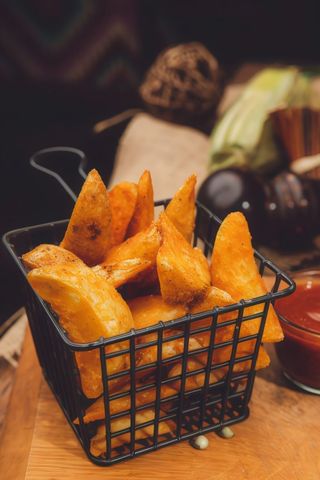 Cartofi wedges 150 g