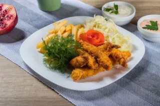 Crispy + salata la alegere 