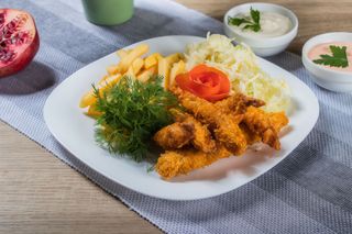 Crispy + salata la alegere 