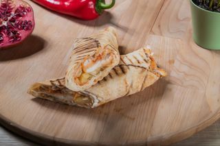 Snitel de pui in lipie 