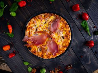 Pizza Prosciutto rafinatto 