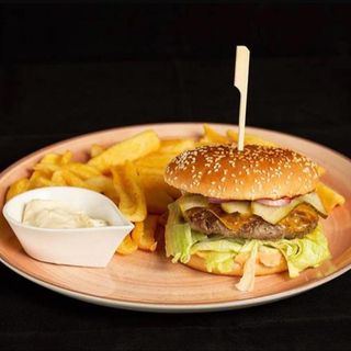 Cheese burger 