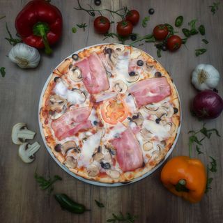 Pizza Napoli Deluxe Ø 32cm