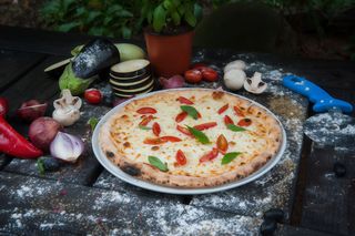 Pizza Caprese 