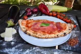 Calzone Quattro Formaggi 