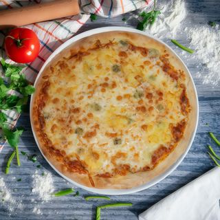 Pizza Quatro Formagi M