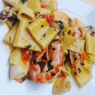 Paccheri al sugo dei calamari