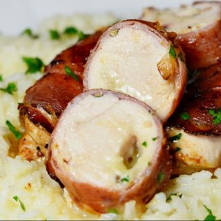 Rulouri de pui cu mozzarella si sunca presata