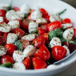 Tamper Salad
