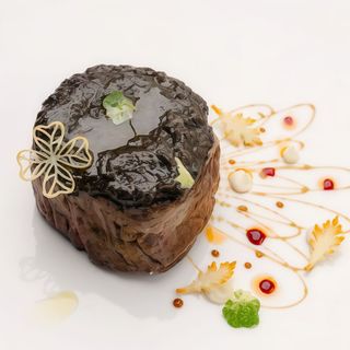 Muschi de vita cu sos de trufe