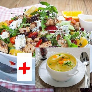 Combo NR.13 HOT CHICKEN SALAD + SUPA DE PUI CU GALUSTE