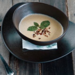 Supă cremă de conopidă  cu bacon