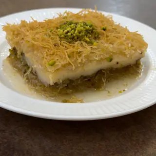 Künefe cu caimac