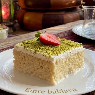 Trilice cu Fistic