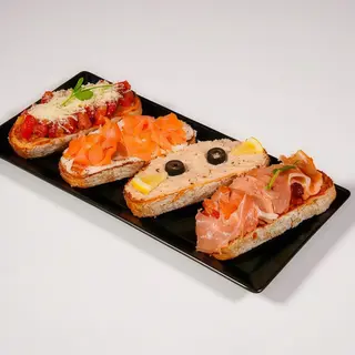 BRUSCHETE MIXTE