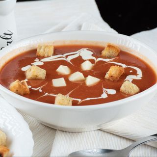 Supa crema zilei cu crutoane