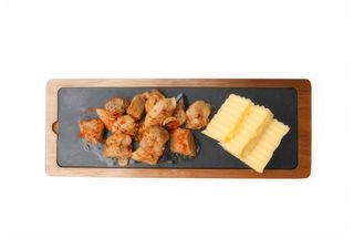 Pomana porcului cu mămăligă