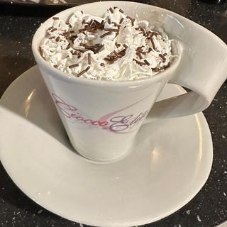Ciocolata calda traditionala neagra