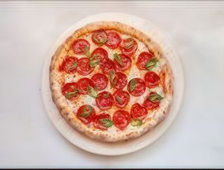 Pizza Diavola Ø 26cm + 1 sos gratis